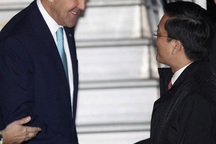 Ấn tượng John Kerry từ những ngày đầu trong "bộ đôi kiến tạo hòa bình" 