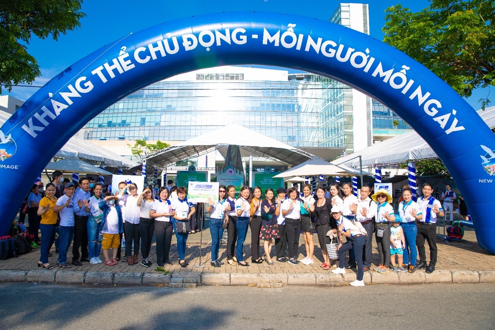 New Image ghi dấu hành trình lan tỏa kháng thể bằng kỷ lục Việt Nam - 1 New Image ghi dấu hành trình lan tỏa kháng thể bằng kỷ lục Việt Nam - 1