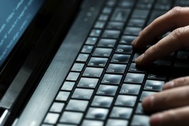 Hacker 17 tuổi tấn công hơn 50 ngàn máy tính