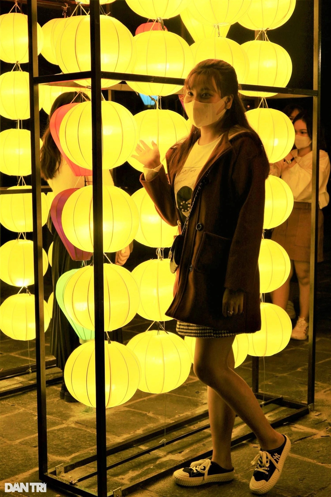 Thắp sáng phố cổ, đánh thức Hội An - 7