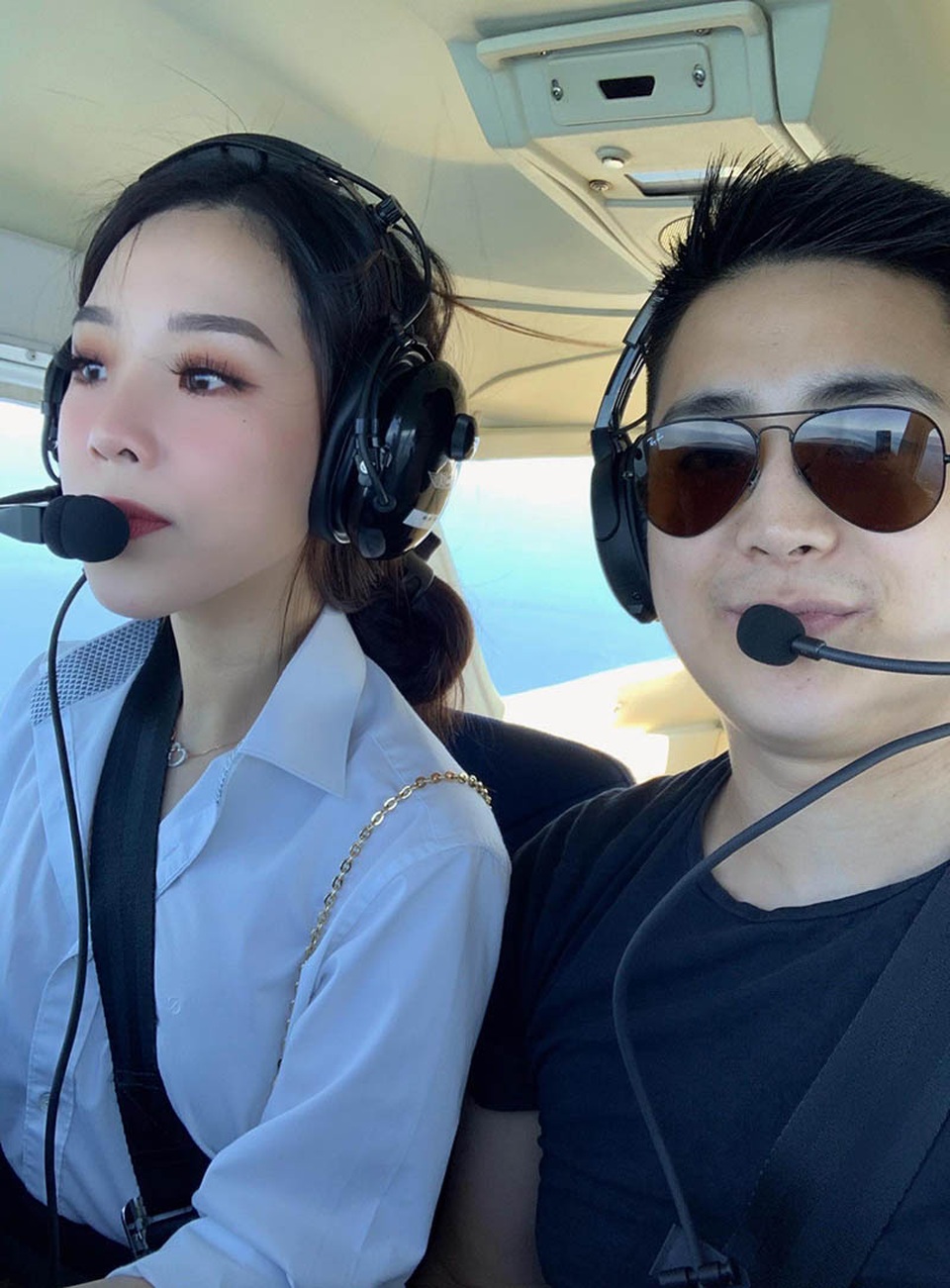 Cặp đôi trai xinh gái đẹp nên duyên qua ứng dụng hẹn hò - 4 Cặp đôi trai xinh gái đẹp nên duyên qua ứng dụng hẹn hò - 4