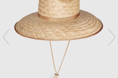 Hết dép rọ “thần thánh”, Gucci lại bán mũ rơm giá hơn chục triệu đồng