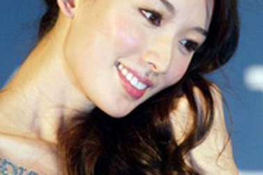 Chân dài “đình đám” nhất Đài Loan muốn lập gia đình