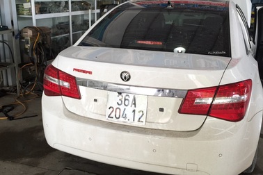 Thuê xe tự lái rồi bỏ trốn