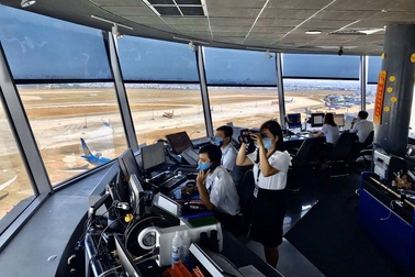 "Siết" chặt kiểm soát nơi điều hành các chuyến bay trên vùng trời Đà Nẵng