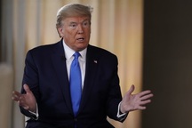 Ông Trump “tự tin” Mỹ sẽ có vắc-xin Covid-19 vào cuối năm