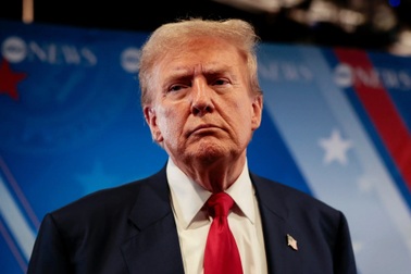 Trước thềm bầu cử, tài sản ông Trump "bốc hơi" 2,4 tỷ USD chỉ trong 3 ngày