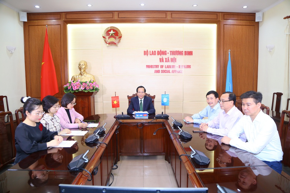 Bộ trưởng Đào Ngọc Dung: Nữ đại biểu Quốc hội chiếm hơn 27% - 2 Bộ trưởng Đào Ngọc Dung: Nữ đại biểu Quốc hội chiếm hơn 27% - 2