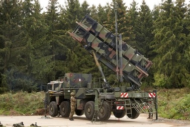 Đức tính mua Patriot của Mỹ để chuyển cho Ukraine?