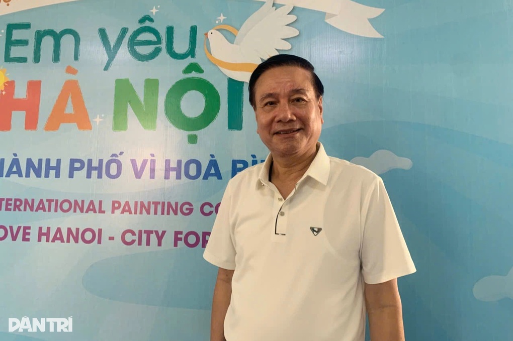 NSND Quốc Chiêm: Hạn chế dùng mạng xã hội, trẻ em sẽ yêu nghệ thuật hơn - 1 NSND Quốc Chiêm: Hạn chế dùng mạng xã hội, trẻ em sẽ yêu nghệ thuật hơn - 1