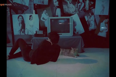 Bảo Anh không ngại "khoe da thịt" khi diễn cảnh sexy