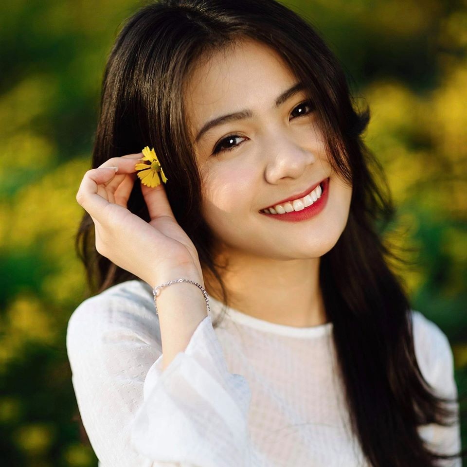 4 hot girl theo chồng bỏ cuộc chơi khi chưa tròn 20 tuổi - 3 4 hot girl theo chồng bỏ cuộc chơi khi chưa tròn 20 tuổi - 3