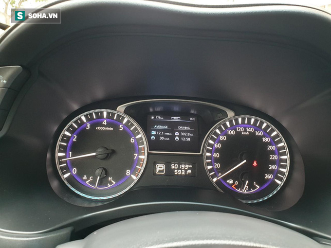 Mới chạy 50.000km, xe Infiniti QX60 2017 được rao bán giá lỗ 1 tỷ so với xe cùng đời - Ảnh 2. Mới chạy 50.000km, xe Infiniti QX60 2017 được rao bán giá lỗ 1 tỷ so với xe cùng đời - Ảnh 2.