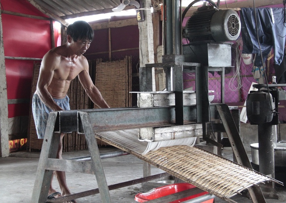 Bạn đọc Dân trí giúp đỡ người phụ nữ ung thư gần 17 triệu đồng - 2 Bạn đọc Dân trí giúp đỡ người phụ nữ ung thư gần 17 triệu đồng - 2