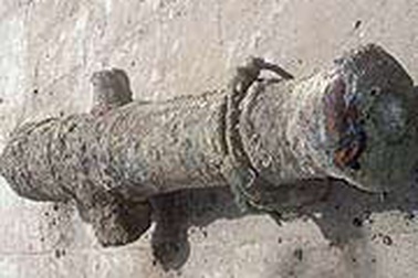 Phát hiện một khẩu súng thần công dưới lòng biển