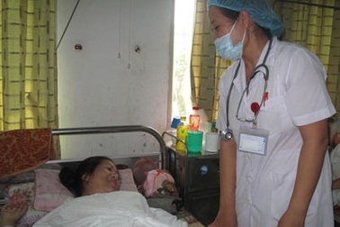 Vỡ òa niềm vui sinh con sau 5 lần sẩy thai