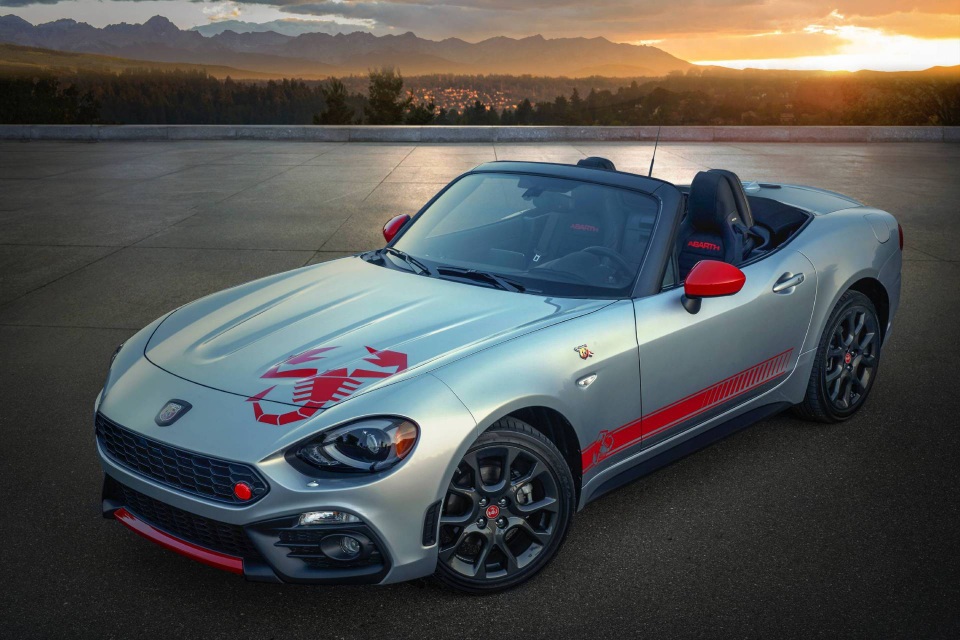 Fiat 124 Spider chết yểu trên sân nhà - 1 Fiat 124 Spider chết yểu trên sân nhà - 1