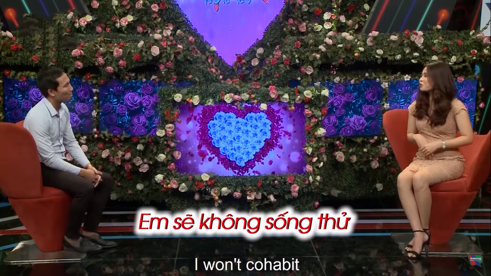 Cô gái đặt câu hỏi lấy chồng nhưng không đăng ký kết hôn gây tranh cãi - 4 Cô gái đặt câu hỏi lấy chồng nhưng không đăng ký kết hôn gây tranh cãi - 4