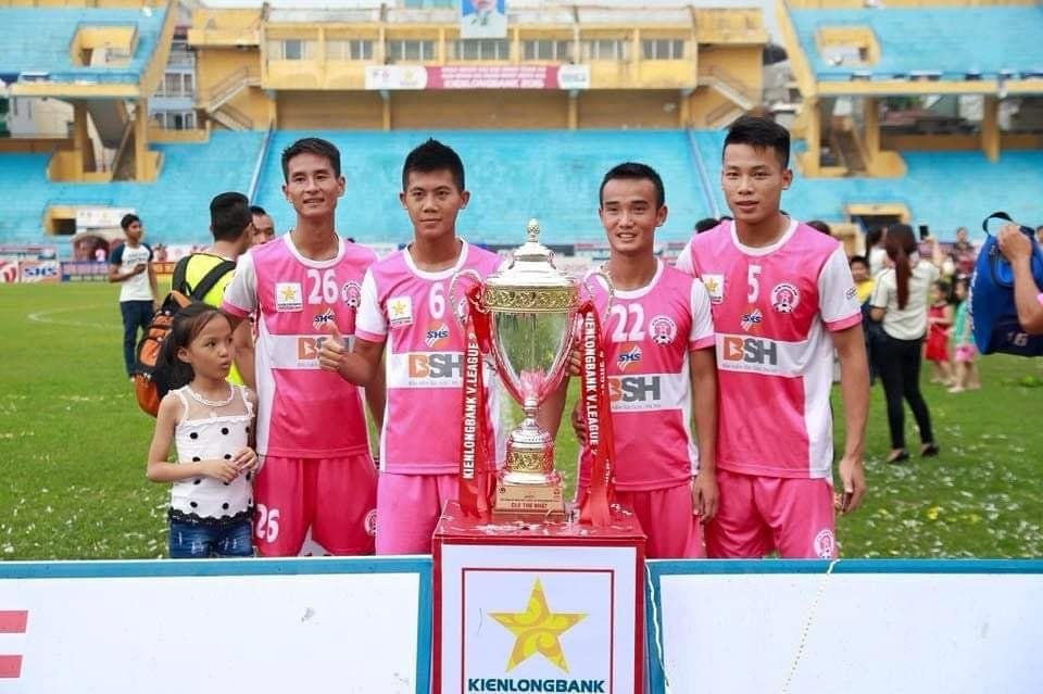 HLV Lê Văn Vũ tin Quang Hải sẽ tỏa sáng trong năm tuổi - 2 HLV Lê Văn Vũ tin Quang Hải sẽ tỏa sáng trong năm tuổi - 2