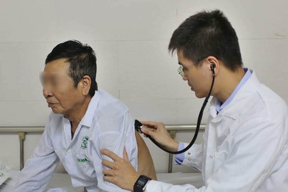 GS Nguyễn Hữu Tú: Mở đào tạo ngành y tràn lan hậu quả sẽ rất lớn và kéo dài - 2 GS Nguyễn Hữu Tú: Mở đào tạo ngành y tràn lan hậu quả sẽ rất lớn và kéo dài - 2