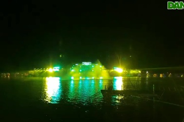 Lễ hội hoa đăng Ninh Kiều