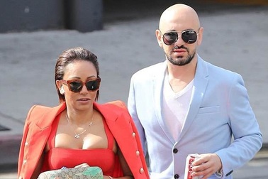 Chồng cũ bị cấm tiếp cận Mel B sau khi tố cáo cô doạ giết