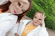 Đoàn tụ sau 30 năm xa cách, chị em song sinh lại rạn nứt tình cảm vì tiền