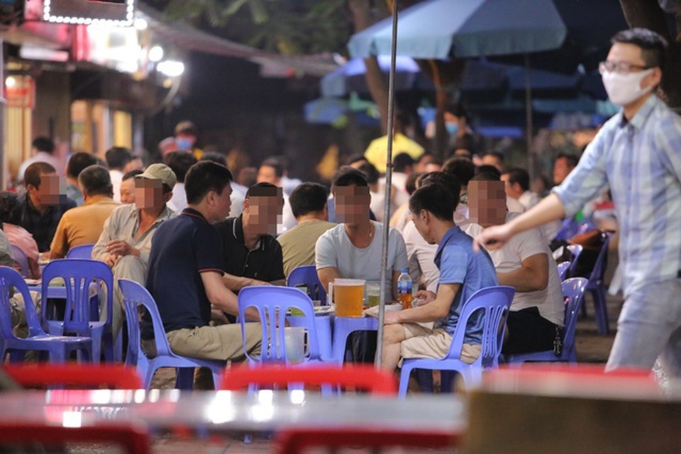 Một nhân viên quán bia ở Hưng Yên dương tính với SARS-CoV-2 - 1 Một nhân viên quán bia ở Hưng Yên dương tính với SARS-CoV-2 - 1