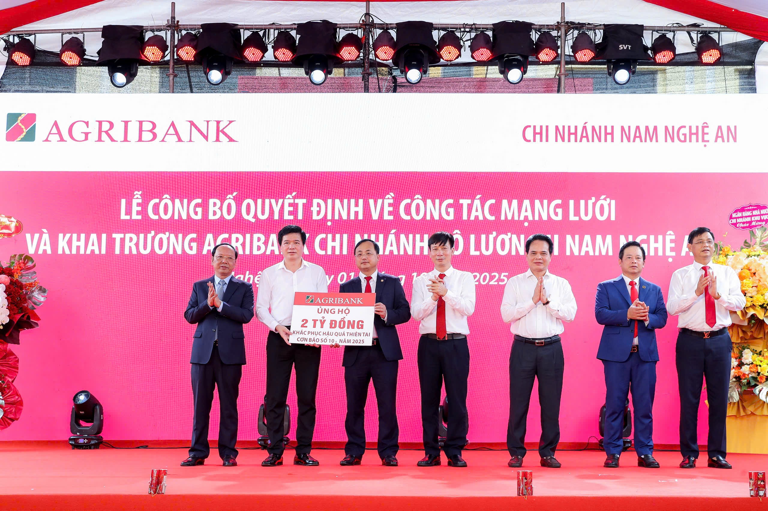 Agribank góp phần khắc phục hậu quả bão lũ tại Nghệ An - 3