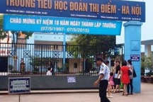 Hà Nội: Trường tiểu học bỏ quên học sinh lớp 3 trên xe đưa đón