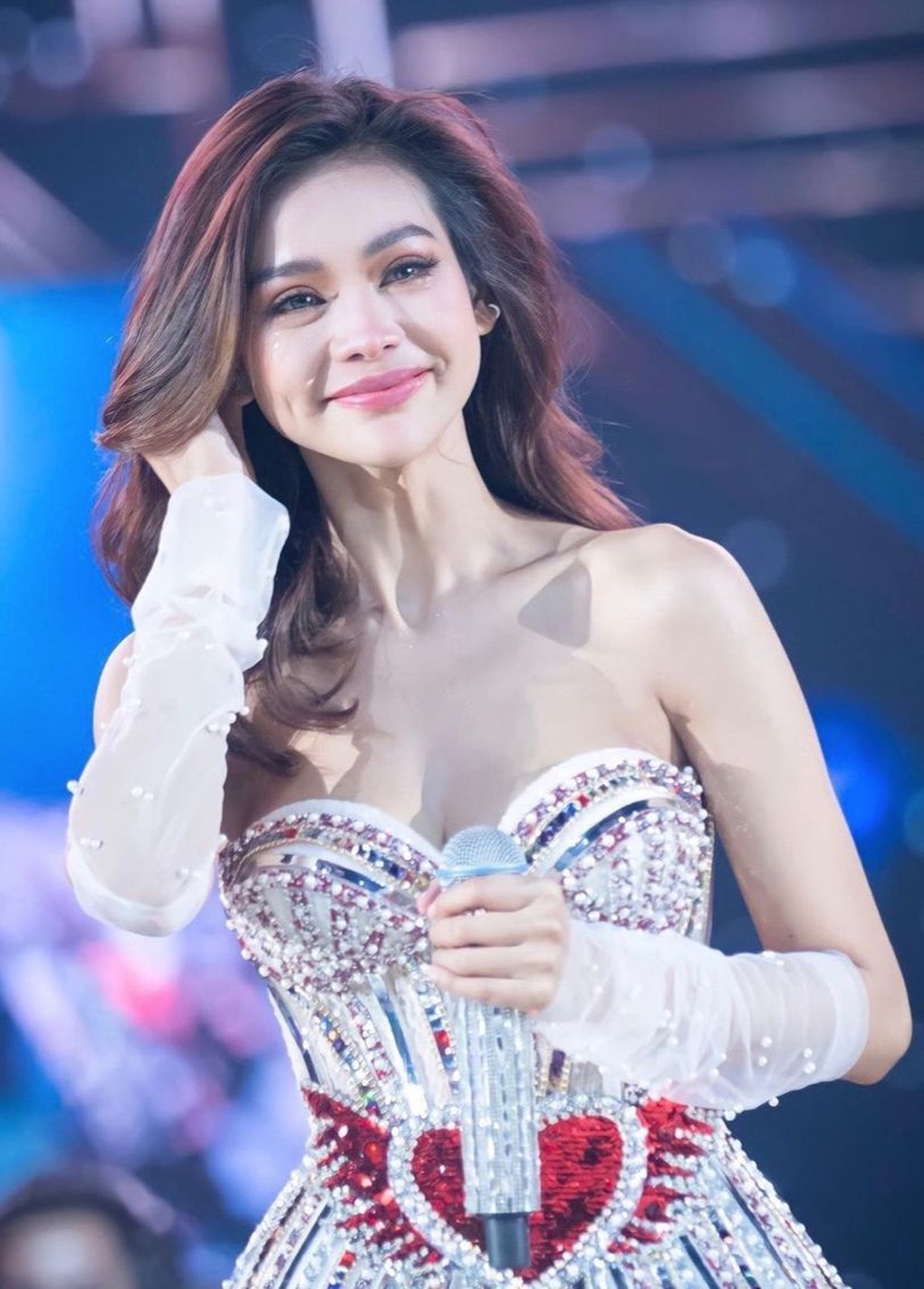 Hoa hậu Hòa bình Thái Lan 2022 bị kiện đòi bồi thường gần 776 tỷ đồng - 11 Hoa hậu Hòa bình Thái Lan 2022 bị kiện đòi bồi thường gần 776 tỷ đồng - 11