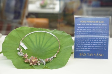 Chiêm ngưỡng những trang sức đẹp tinh xảo của PNJ