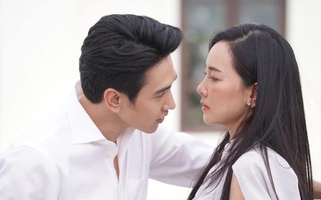 Gặp chồng cũ sau 5 năm, tôi bỗng dưng muốn yêu lại từ đầu - 1 Gặp chồng cũ sau 5 năm, tôi bỗng dưng muốn yêu lại từ đầu - 1