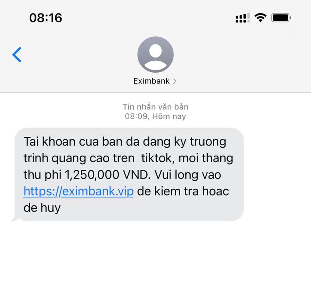 Ngân hàng cảnh báo nóng chiêu trò mang vắc xin Covid-19 làm mồi câu - 1 Ngân hàng cảnh báo nóng chiêu trò mang vắc xin Covid-19 làm mồi câu - 1