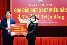 Người phụ nữ ở Vĩnh Phúc trúng thưởng xổ số 4,3 tỷ đồng