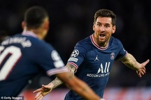 Bàn thắng của Messi được vinh danh đẹp nhất tuần ở Champions League