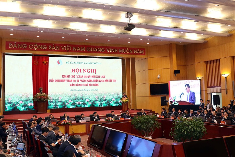 Tăng cường thanh tra đột xuất giải quyết tình trạng nhũng nhiễu, hành dân - 1 Tăng cường thanh tra đột xuất giải quyết tình trạng nhũng nhiễu, hành dân - 1