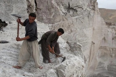 Trung Quốc để mắt kho "vàng trắng" tại Afghanistan