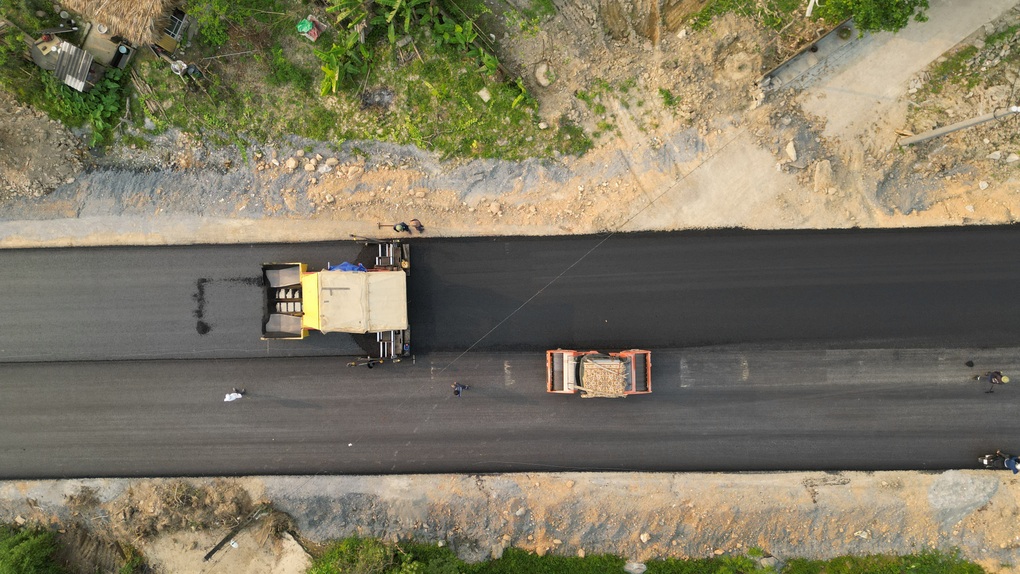 Đường Nguyễn Sỹ Sách mở rộng 70m: 8 phút từ thành Vinh về ven sông Lam - 3 Đường Nguyễn Sỹ Sách mở rộng 70m: 8 phút từ thành Vinh về ven sông Lam - 3