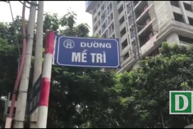 Hà Nội: Cẩu trục bị tuột cáp, nhà điều hành bẹp rúm