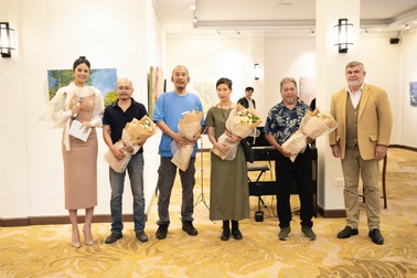 Triển lãm "Mây Đông Dương" tại Đà Lạt mộng mơ