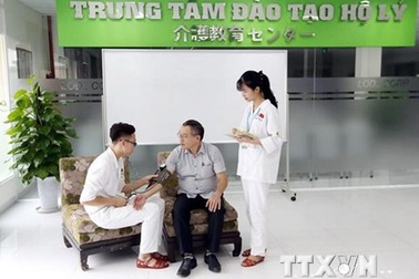 Người dân Nhật Bản chấp nhận mở cửa thị trường lao động tay nghề cao