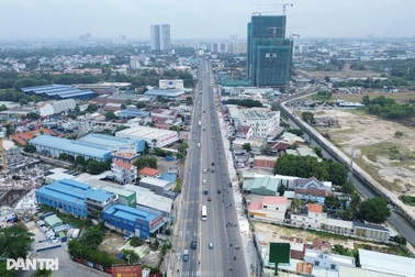 “Cỗ xe tam mã” kéo tăng trưởng TPHCM năm 2026