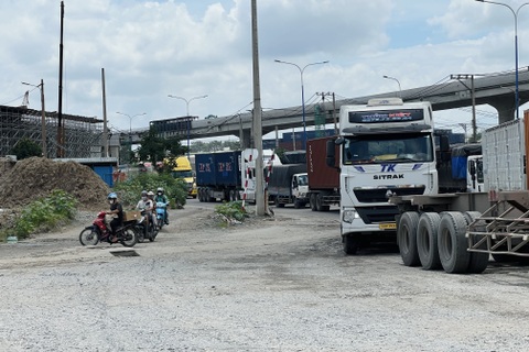 Liên tục tai nạn chết người ở nút giao Tân Vạn, Ban Giao thông TPHCM nói gì?