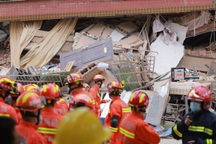 Trung Quốc trừng phạt hàng loạt quan chức vì vụ sập nhà khiến 54 người chết