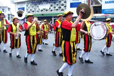 Lễ hội đường phố khuấy động xứ Huế 