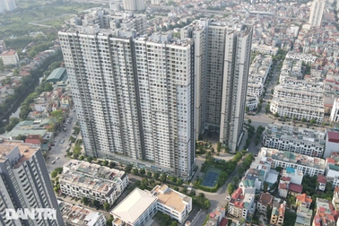 Gỡ khó bất động sản không phải là "giải cứu người giàu"?