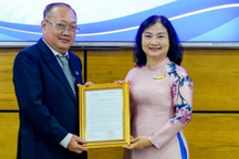 Nguyên Phó trưởng phòng một ngân hàng làm hiệu phó trường đại học