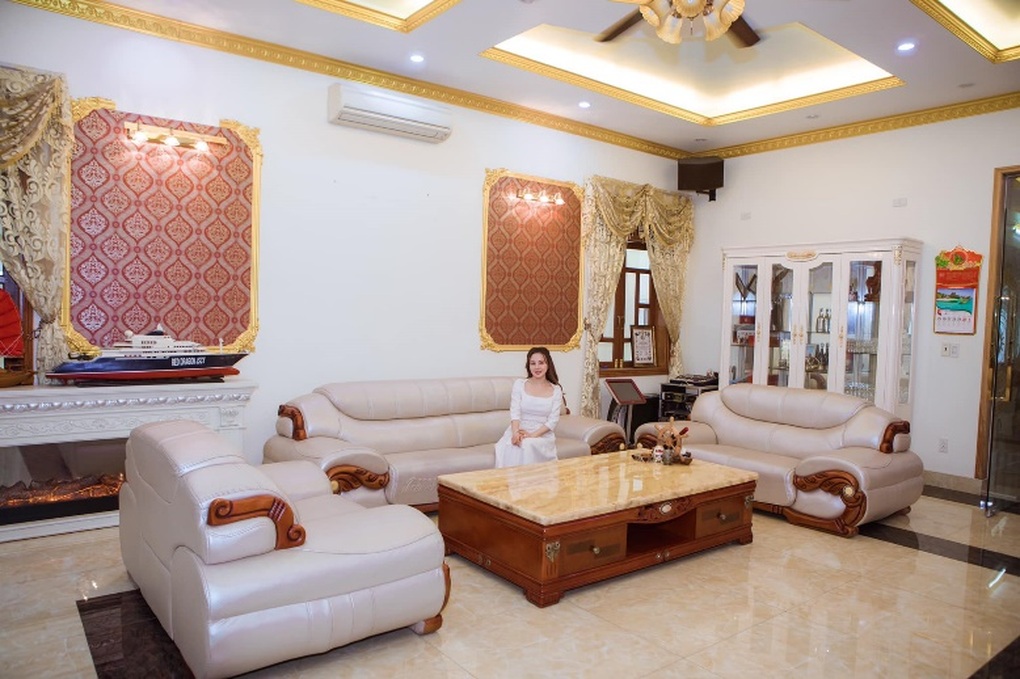 Choáng ngợp trước biệt thự 3000m2 của ca sĩ Vy Oanh và chồng đại gia - 2