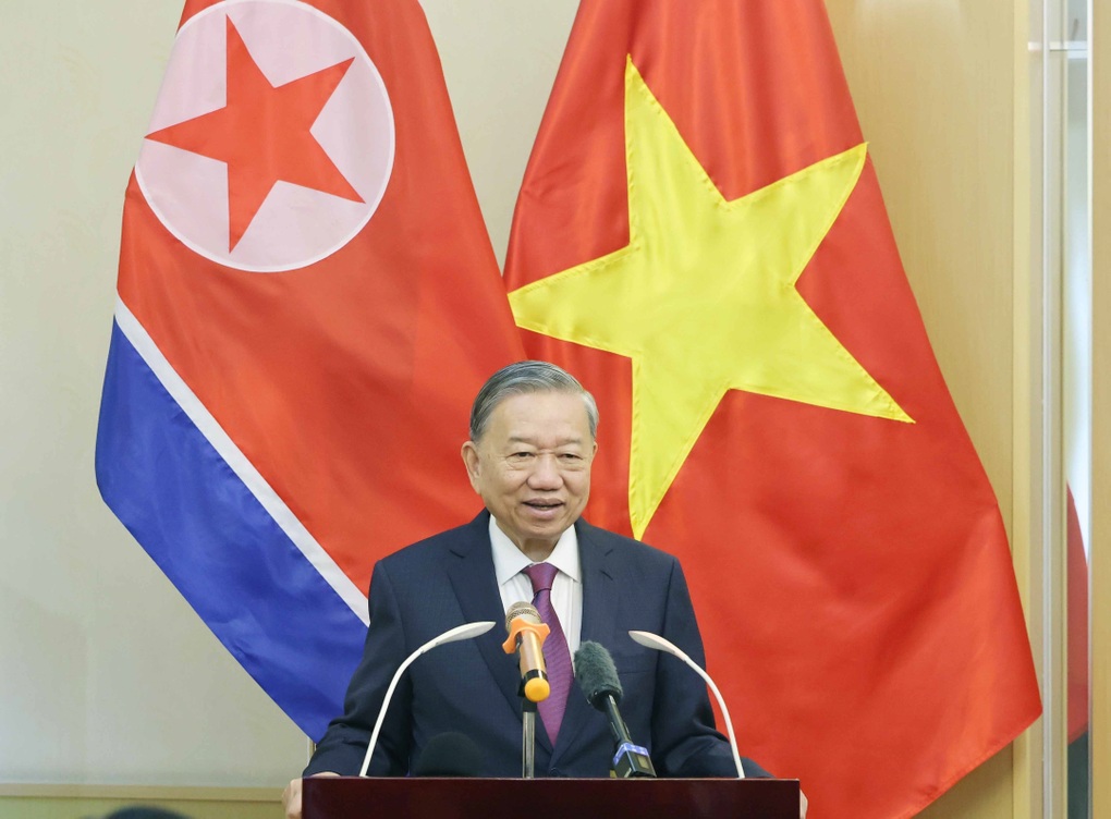 Tổng Bí thư Tô Lâm thăm Đại sứ quán Việt Nam tại Triều Tiên - 3 Tổng Bí thư Tô Lâm thăm Đại sứ quán Việt Nam tại Triều Tiên - 3